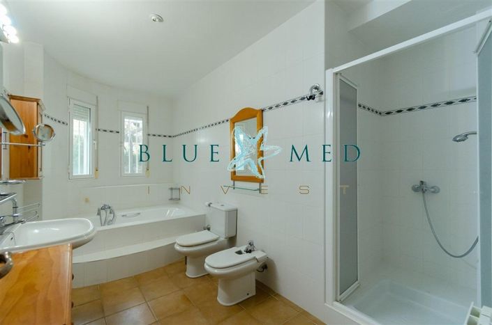 Image No.18-Villa de 4 chambres à vendre à La Azohía