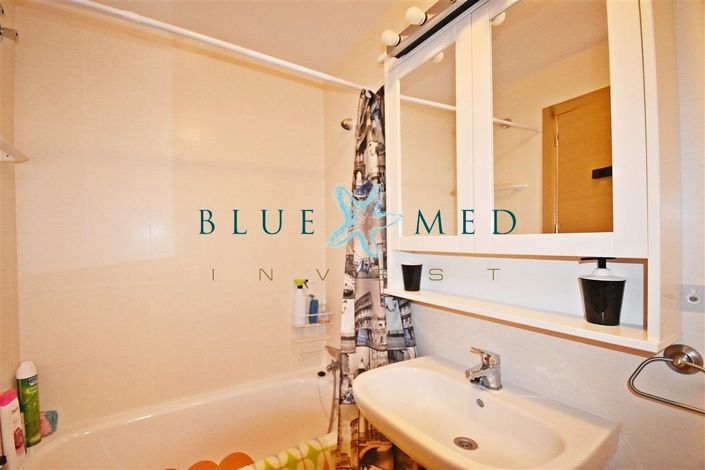 Image No.26-2 Bed Apartment for sale