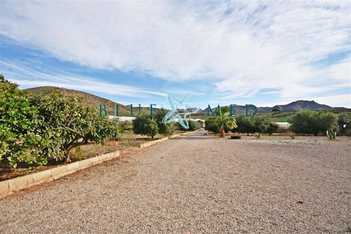 Image No.11-1 Bed Country House for sale