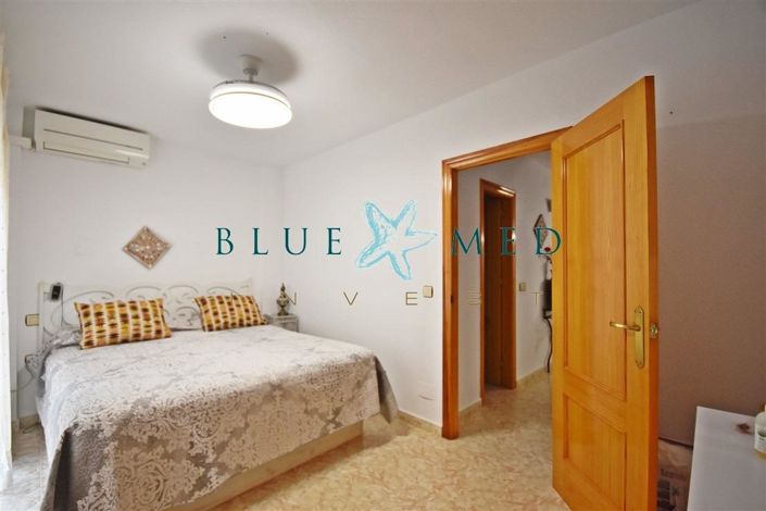 Image No.14-4 Bed Property for sale