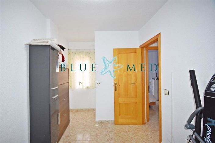 Image No.22-4 Bed Property for sale