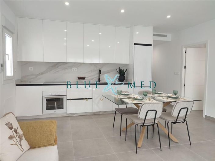 Image No.10-3 Bed Villa for sale