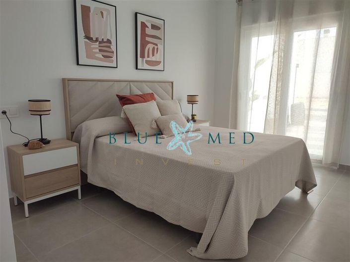 Image No.12-3 Bed Villa for sale