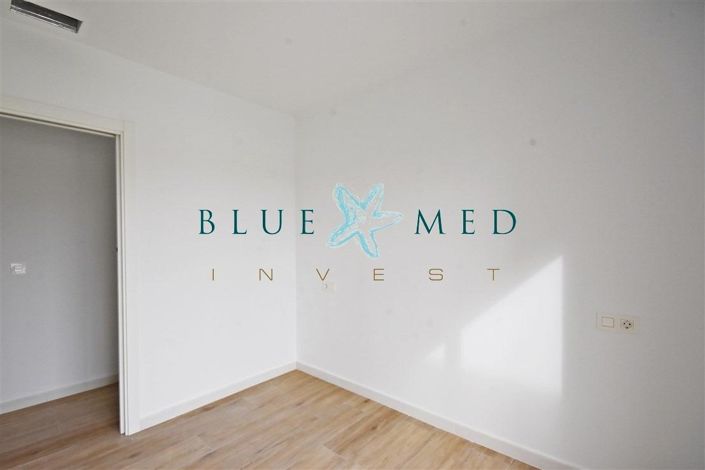 Image No.18-3 Bed Villa for sale