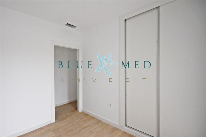 Image No.20-3 Bed Villa for sale