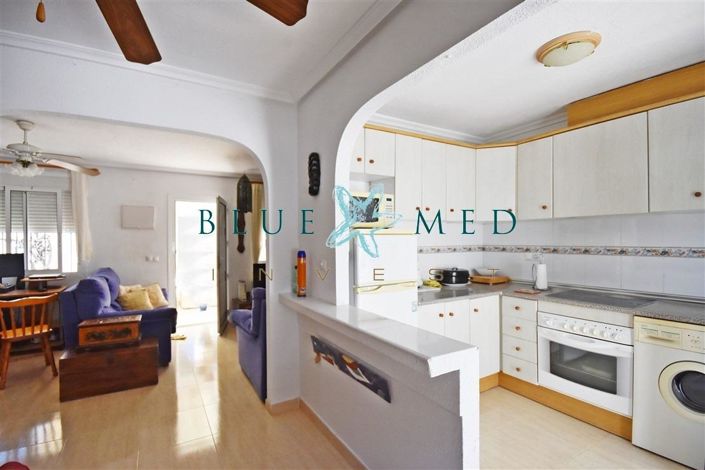 Image No.11-2 Bed House for sale