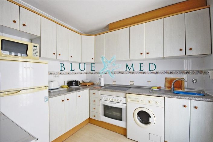 Image No.12-2 Bed House for sale