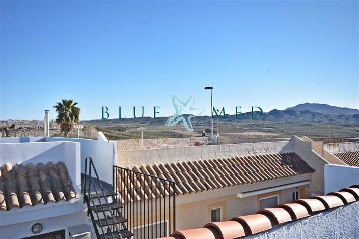 Image No.27-2 Bed House for sale