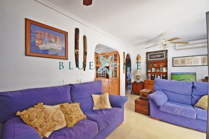 Image No.5-2 Bed House for sale