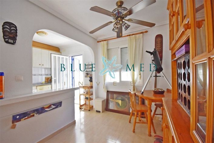 Image No.9-2 Bed House for sale