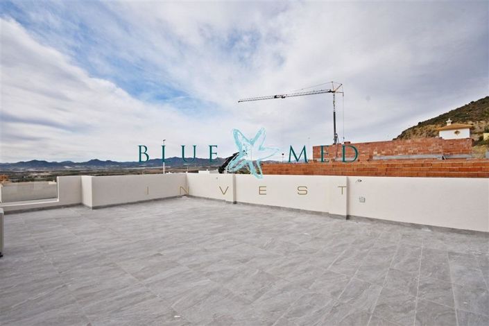 Image No.18-3 Bed Villa for sale