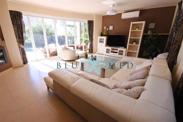 Image No.23-Villa de 4 chambres à vendre à La Azohía