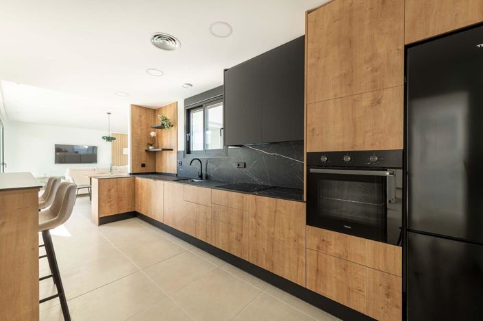 Image No.11-3 Bed Villa for sale