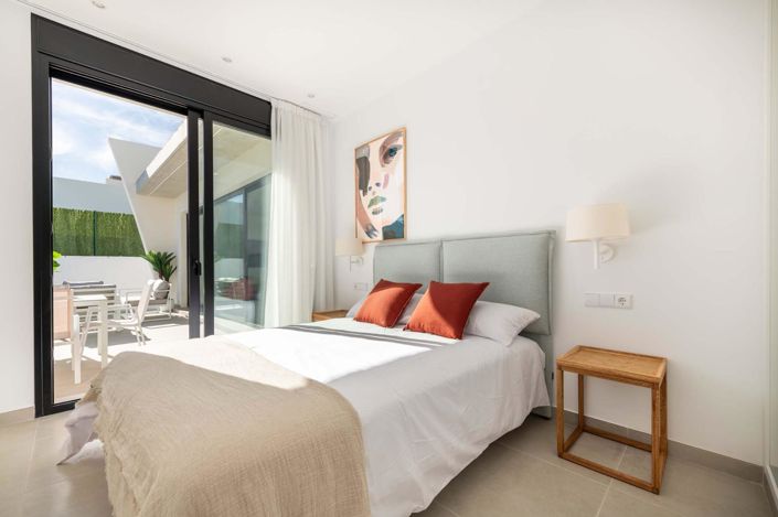 Image No.9-3 Bed Villa for sale