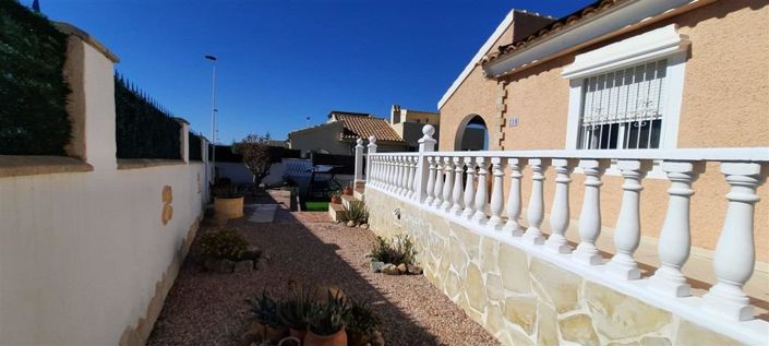 Image No.38-2 Bed House for sale