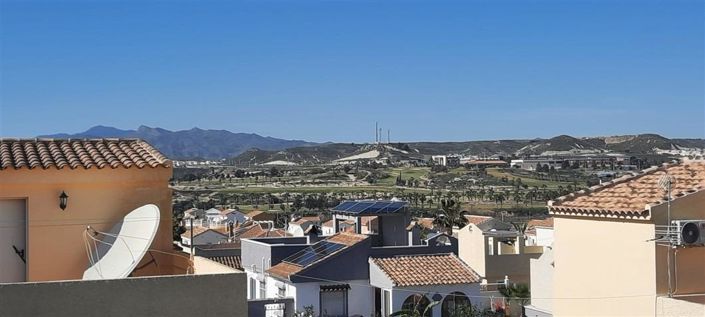 Image No.42-2 Bed House for sale