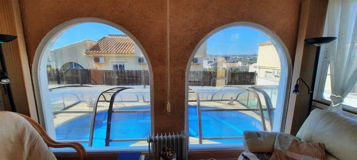 Image No.7-2 Bed House for sale