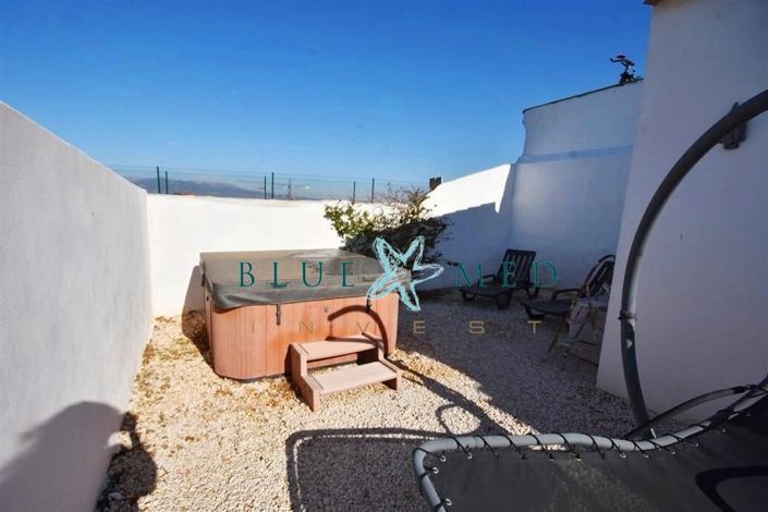 Image No.37-Maison de 2 chambres à vendre à Pareton