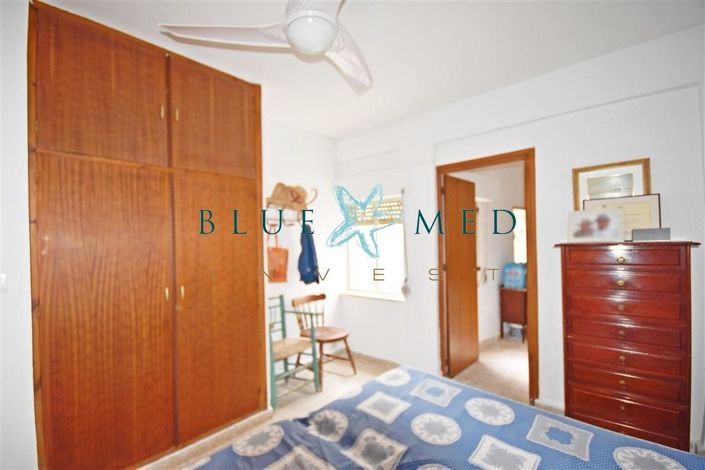 Image No.10-4 Bed Flat for sale