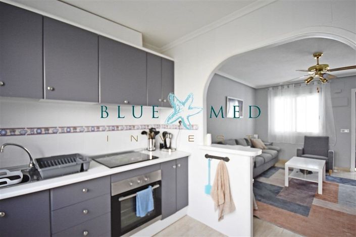 Image No.11-2 Bed House for sale