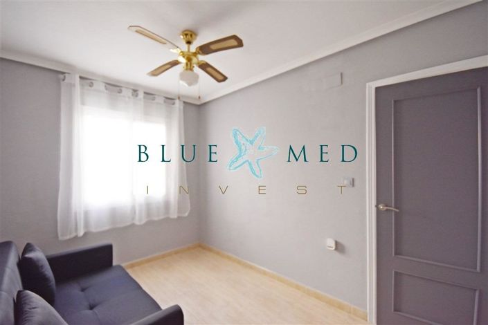 Image No.18-2 Bed House for sale