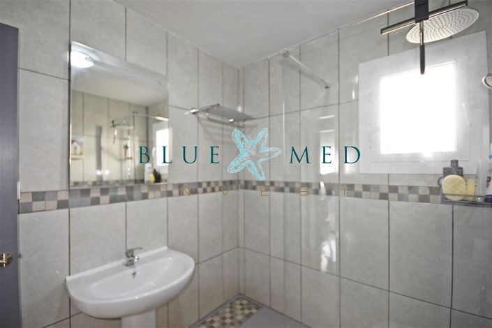 Image No.22-2 Bed House for sale