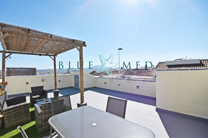 Image No.27-2 Bed House for sale