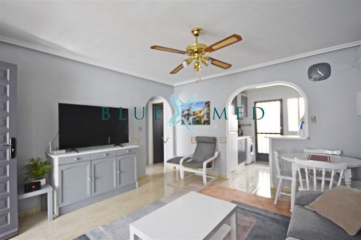 Image No.6-2 Bed House for sale