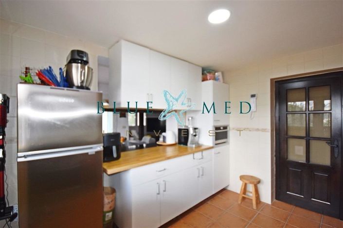 Image No.13-3 Bed Villa for sale