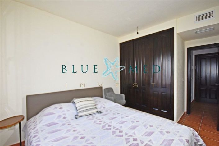 Image No.15-3 Bed Villa for sale