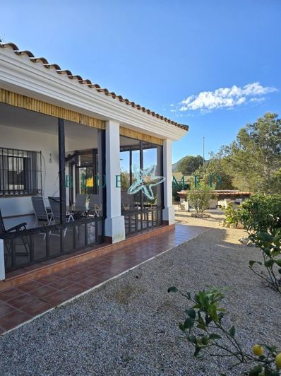 Image No.33-3 Bed Villa for sale