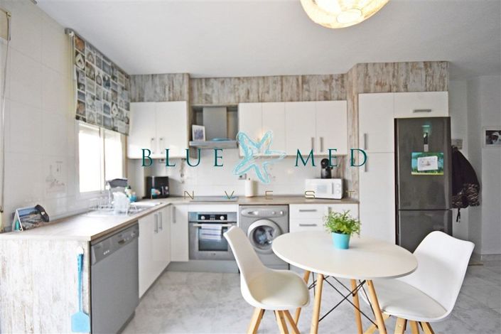 Image No.8-2 Bed Apartment for sale