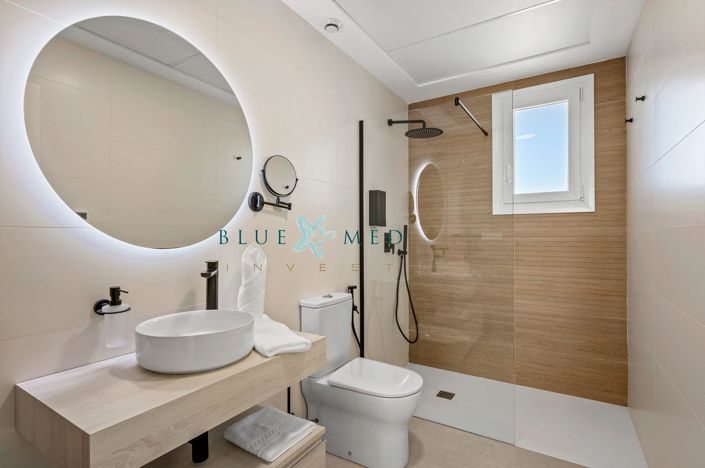 Image No.25-3 Bed Apartment for sale