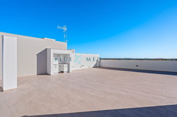 Image No.33-3 Bed Apartment for sale