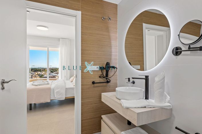 Image No.25-3 Bed Apartment for sale