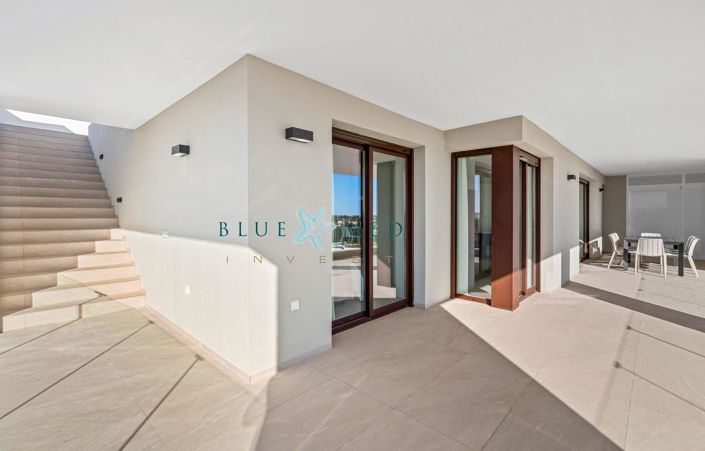 Image No.6-3 Bed Apartment for sale