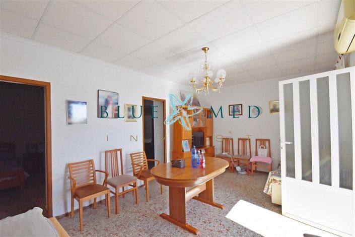 Image No.2-7 Bed Country House for sale