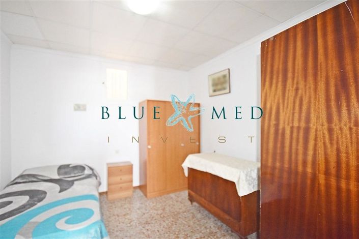 Image No.7-7 Bed Country House for sale