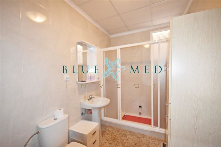 Image No.8-7 Bed Country House for sale