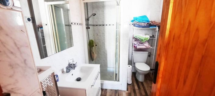 Image No.14-2 Bed House for sale