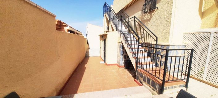 Image No.21-2 Bed House for sale