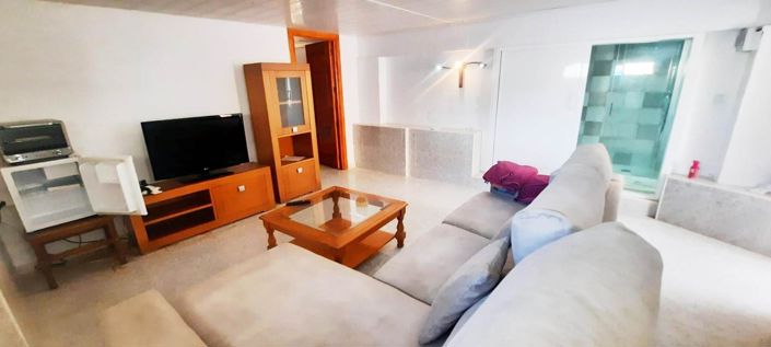 Image No.22-2 Bed House for sale