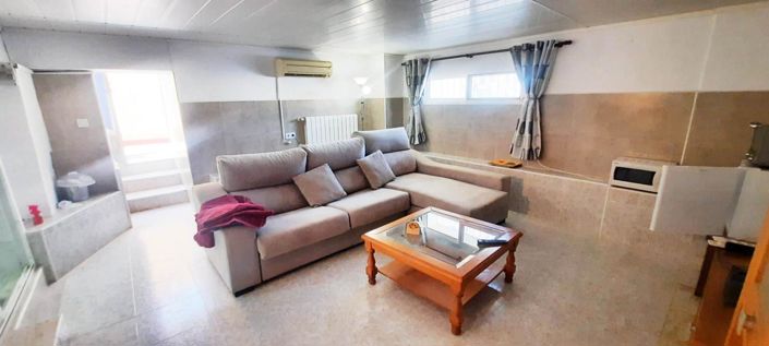 Image No.23-2 Bed House for sale