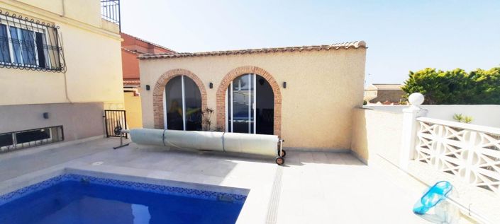 Image No.31-2 Bed House for sale