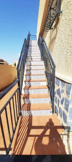 Image No.36-2 Bed House for sale