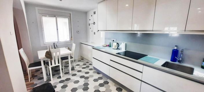 Image No.10-2 Bed House for sale