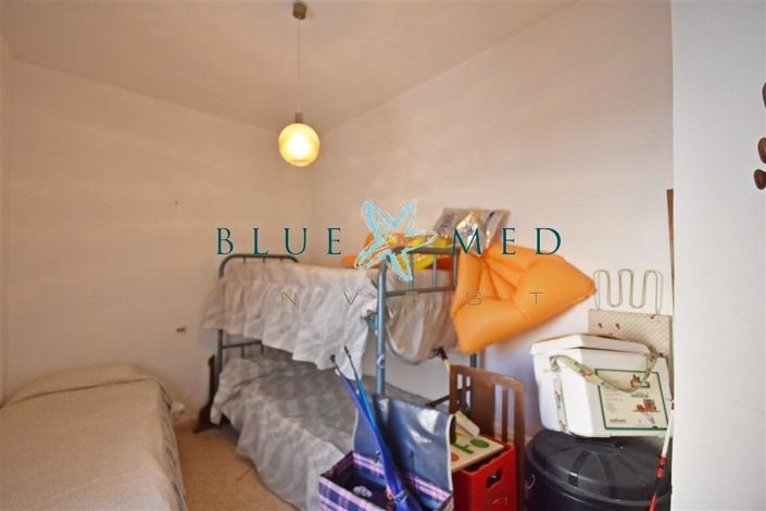 Image No.12-5 Bed Flat for sale