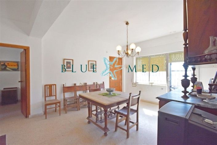 Image No.6-5 Bed Flat for sale