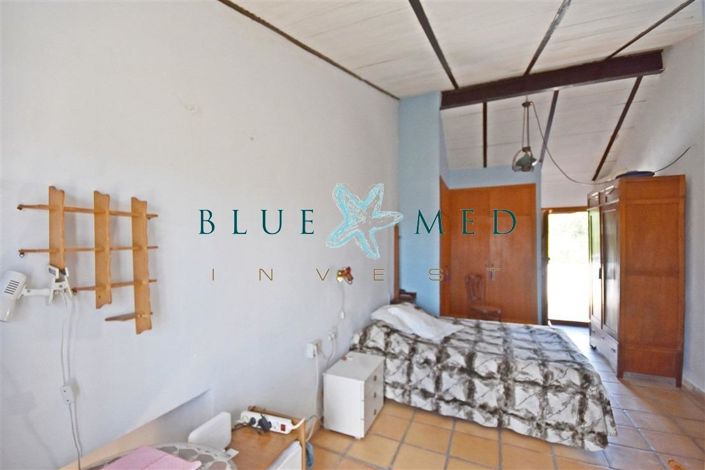 Image No.14-4 Bed Country House for sale