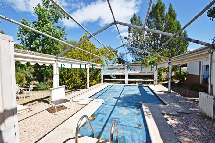 Image No.21-4 Bed Country House for sale